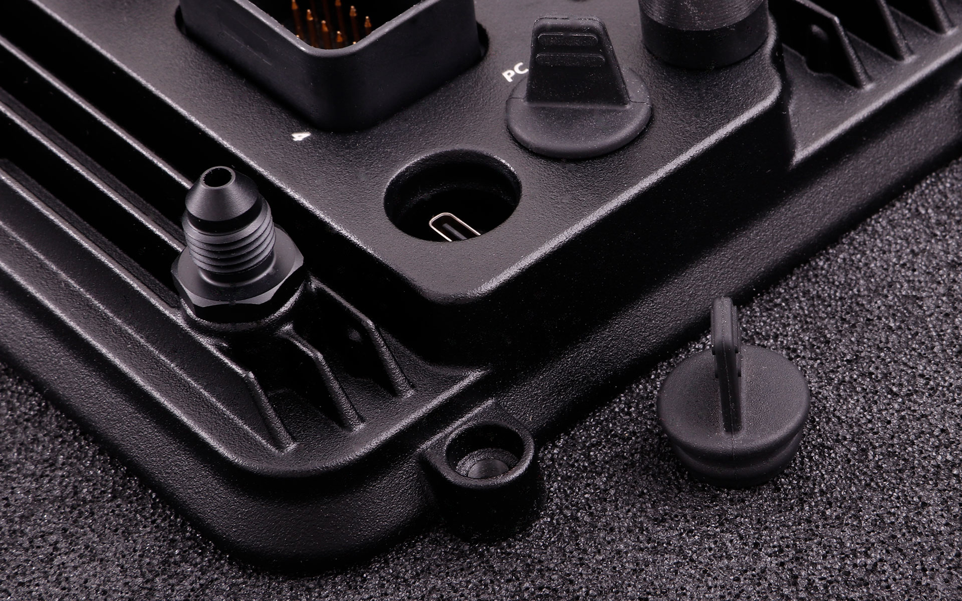 MaxxECU GEN2 Track